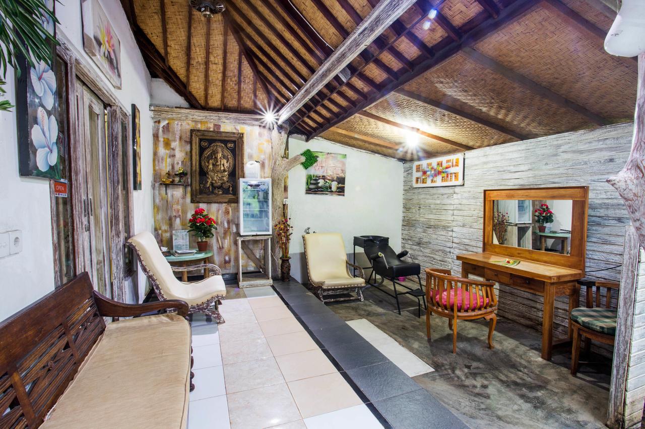 The Syron Huts Lembongan Hotell Exteriör bild