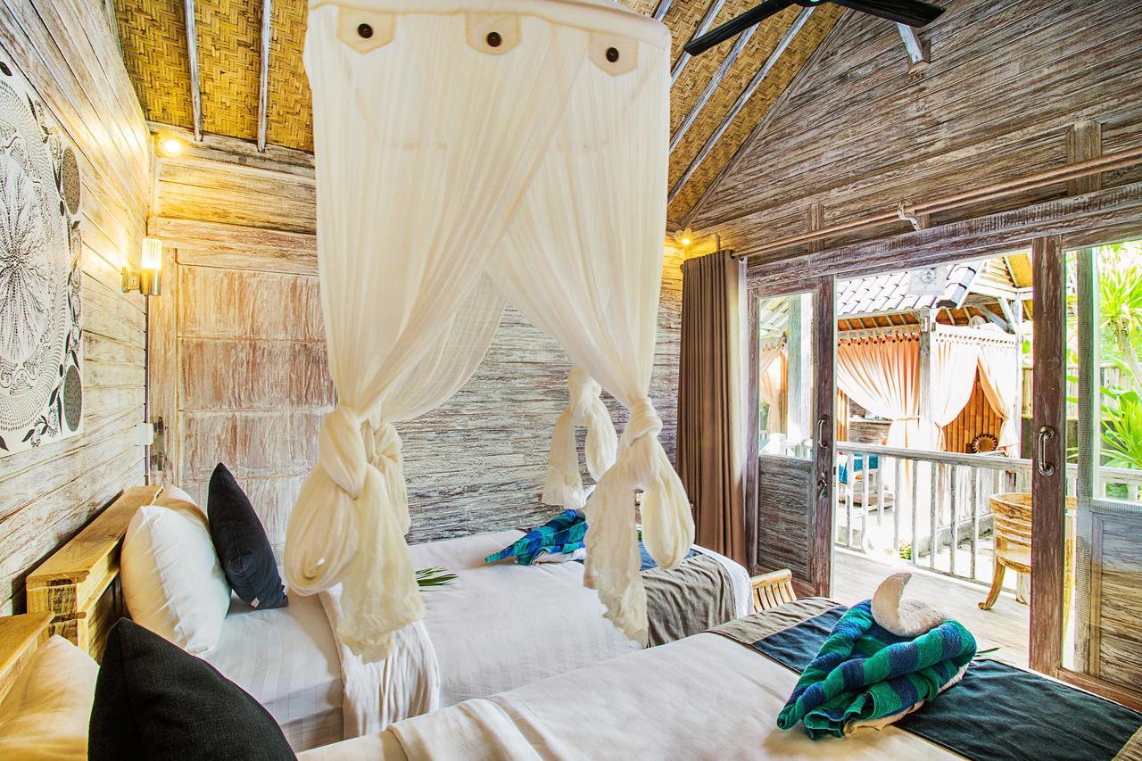 The Syron Huts Lembongan Hotell Exteriör bild